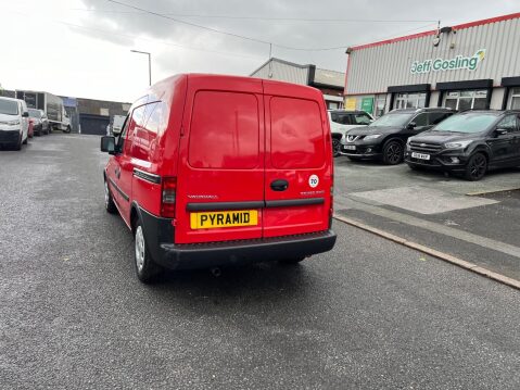 Vauxhall Combo 1.3 CDTi 1700 16v 3dr 8
