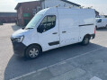 Renault Master 2.3 dCi 35 Business+ FWD MWB Medium Roof Euro 6 4dr 6