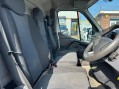 Renault Master 2.3 dCi 35 Business+ FWD MWB Medium Roof Euro 6 4dr 10