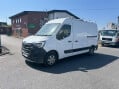 Renault Master 2.3 dCi 35 Business+ FWD MWB Medium Roof Euro 6 4dr 5