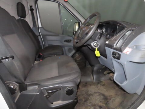 Ford Transit 2.0 350 EcoBlue FWD L2 H3 Euro 6 5dr 10