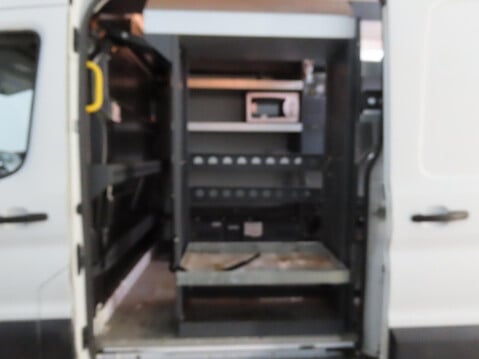 Ford Transit 2.0 350 EcoBlue FWD L2 H3 Euro 6 5dr 9