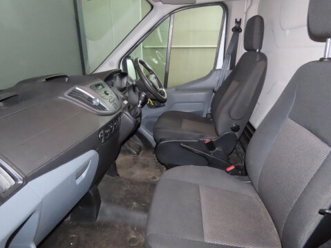 Ford Transit 2.0 350 EcoBlue FWD L2 H3 Euro 6 5dr 12
