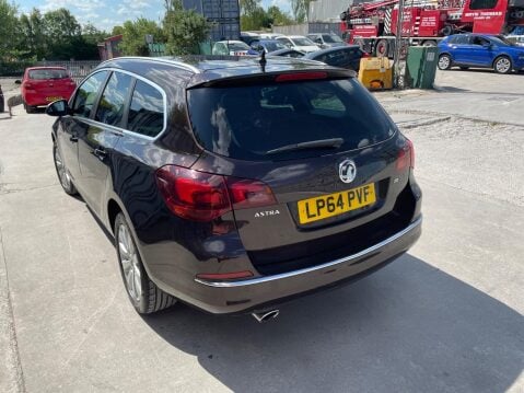 Vauxhall Astra 2.0 CDTi Elite Sports Tourer Auto Euro 5 5dr 11
