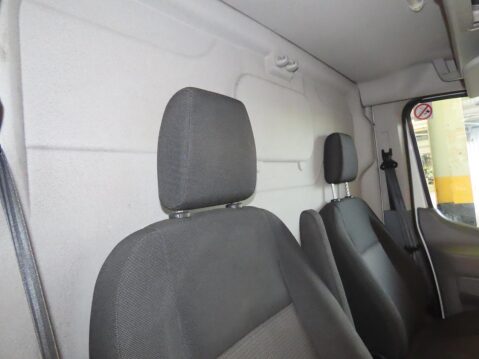 Ford Transit 2.0 350 EcoBlue FWD L2 H3 Euro 6 5dr 8