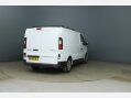Renault Trafic 1.6 dCi 27 Business+ SWB Standard Roof Euro 5 5dr 4