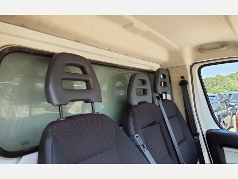 Peugeot Boxer 2.0 BlueHDi 335 Built for Business L3 Euro 6 3dr 8