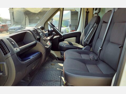 Peugeot Boxer 2.0 BlueHDi 335 Built for Business L3 Euro 6 3dr 12