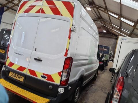 Ford Transit 2.0 350 EcoBlue FWD L2 H3 Euro 6 5dr 4