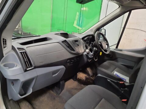 Ford Transit 2.0 350 EcoBlue FWD L2 H3 Euro 6 5dr 7