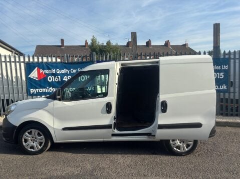 Fiat Doblo 1.3 JTD MultiJet 16v L1 H1 4dr 9