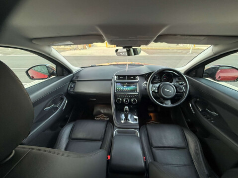 Jaguar E-Pace 2.0 E-Pace S AWD Auto 4WD 5dr 33