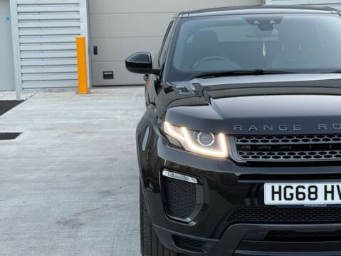 Land Rover Range Rover Evoque 2.0 Range Rover Evoque Landmark TD4 Auto 4WD 5dr 3