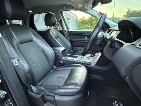 Land Rover Discovery Sport 2.0 Discovery Sport SE Tech TD4 Auto 4WD 5dr 20