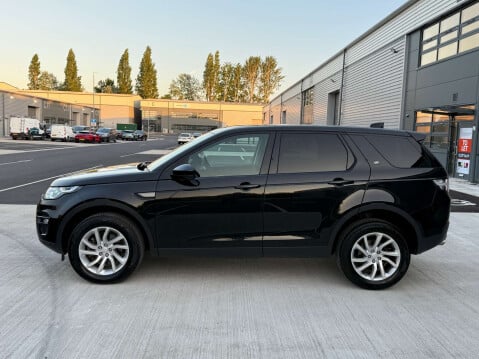 Land Rover Discovery Sport 2.0 Discovery Sport SE Tech TD4 Auto 4WD 5dr 8