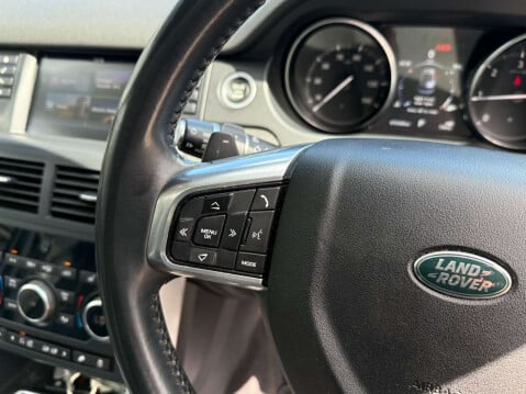 Land Rover Discovery Sport 2.0 Discovery Sport HSE TD4 Auto 4WD 5dr 17