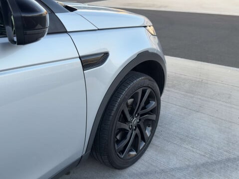 Land Rover Discovery Sport 2.0 Discovery Sport HSE SI4 Auto 4WD 5dr 19
