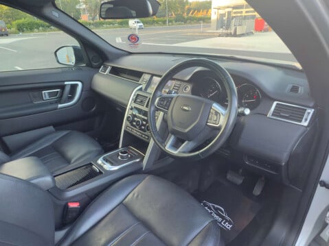Land Rover Discovery Sport 2.0 Discovery Sport HSE SI4 Auto 4WD 5dr 22