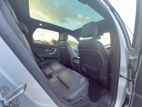 Land Rover Discovery Sport 2.0 Discovery Sport HSE SI4 Auto 4WD 5dr 28