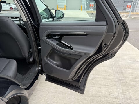 Land Rover Range Rover Evoque 2.0 Range Rover Evoque D 4x2 5dr 28