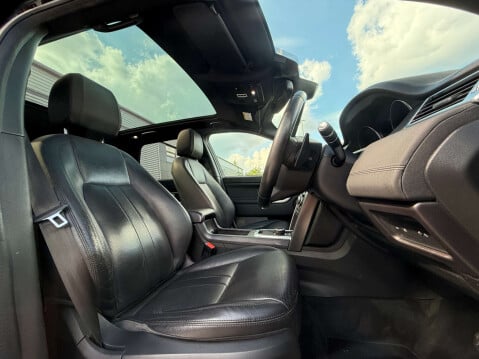 Land Rover Discovery Sport 2.0 Discovery Sport Landmark TD4 Auto 4WD 5dr 28