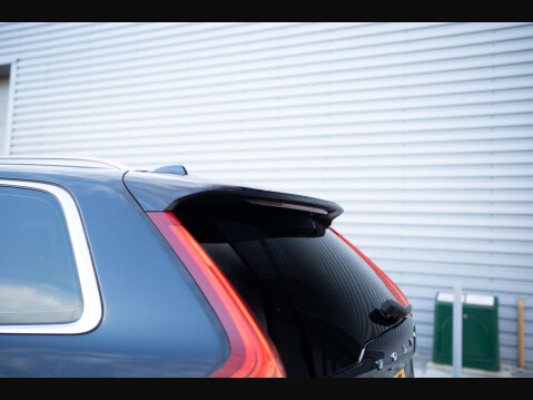Volvo XC90 2.0 XC90 Inscription T5 AWD Auto 4WD 5dr 26