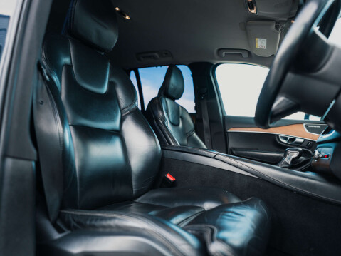 Volvo XC90 2.0 XC90 Inscription T5 AWD Auto 4WD 5dr 31