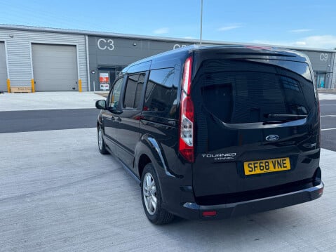 Ford Tourneo Connect 1.5 Tourneo Connect Grand Titanium TDCi Auto 5dr 29