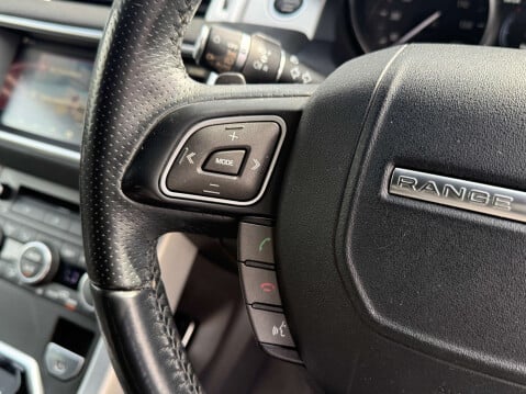 Land Rover Range Rover Evoque 2.0 Range Rover Evoque HSE Dynamic TD4 Auto 4WD 5dr 18