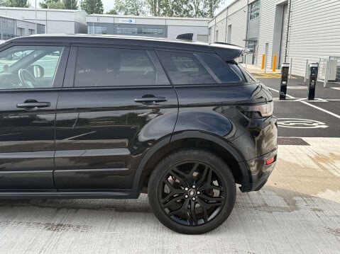 Land Rover Range Rover Evoque 2.0 Range Rover Evoque HSE Dynamic TD4 Auto 4WD 5dr 30