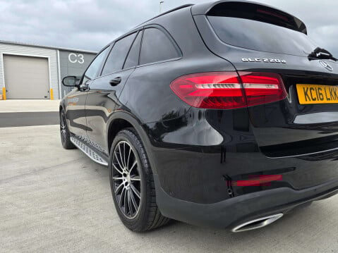 Mercedes-Benz GLC 2.1 GLC 220 D 4Matic AMG Line Auto 4WD 5dr 12