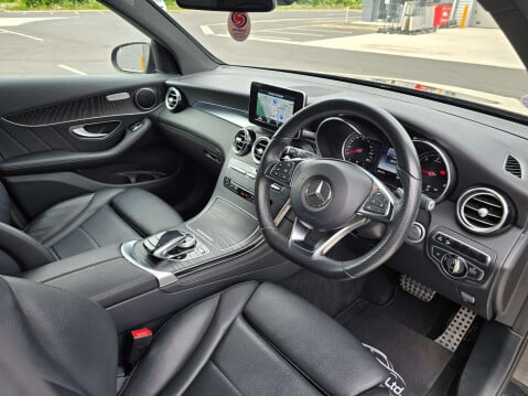 Mercedes-Benz GLC 2.1 GLC 220 D 4Matic AMG Line Auto 4WD 5dr 16