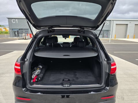 Mercedes-Benz GLC 2.1 GLC 220 D 4Matic AMG Line Auto 4WD 5dr 22