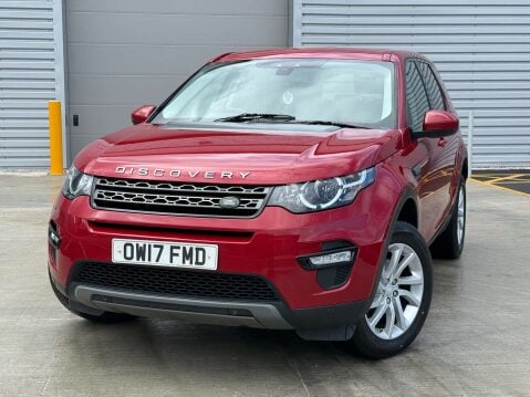 Land Rover Discovery Sport 2.0 Discovery Sport SE Tech TD4 Auto 4WD 5dr 3