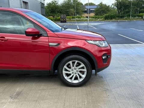 Land Rover Discovery Sport 2.0 Discovery Sport SE Tech TD4 Auto 4WD 5dr 20