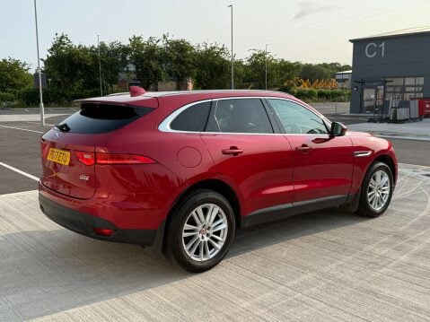 Jaguar F-Pace 2.0 F-PACE Portfolio AWD D Auto 4WD 5dr 16