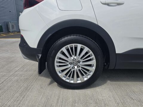 Vauxhall Grandland X 1.2 Grandland X Sport Nav T S/S 5dr 8