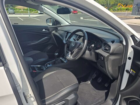 Vauxhall Grandland X 1.2 Grandland X Sport Nav T S/S 5dr 11