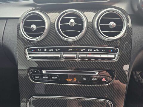 Mercedes-Benz C Class 2.1 C220 AMG Line Bluetec Auto 4dr 17