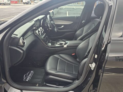 Mercedes-Benz C Class 2.1 C220 AMG Line Bluetec Auto 4dr 22