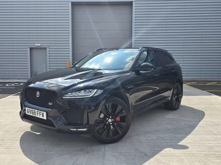 Jaguar F-Pace 3.0 F-PACE V6 S AWD D Auto 4WD 5dr