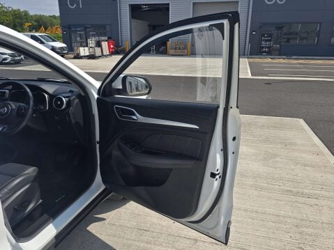 MG ZS ZS Exclusive EV 5dr 17