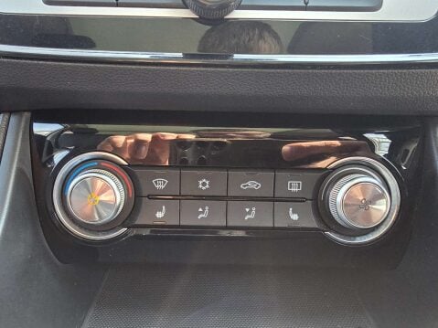 MG ZS ZS Exclusive EV 5dr 20