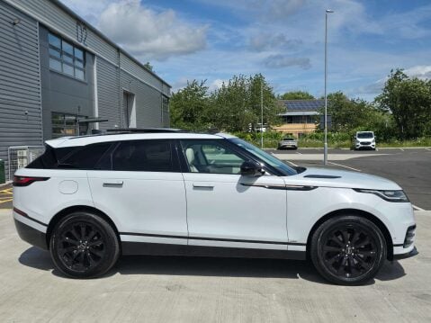 Land Rover Range Rover Velar 3.0 Range Rover Velar R-Dynamic SE D300 Auto 4WD 5dr 8