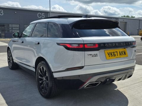 Land Rover Range Rover Velar 3.0 Range Rover Velar R-Dynamic SE D300 Auto 4WD 5dr 14