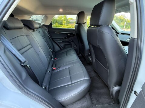 Land Rover Range Rover Evoque 2.0 Range Rover Evoque SE D Auto 4WD 5dr 31