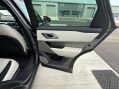 Land Rover Range Rover Velar 2.0 Range Rover Velar R-Dynamic SE D240 Auto 4WD 5dr 28