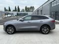 Jaguar F-Pace 2.0 F-PACE R-Sport AWD D Auto 4WD 5dr 9