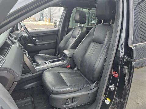 Land Rover Discovery Sport 2.0 Discovery Sport Landmark TD4 Auto 4WD 5dr 28