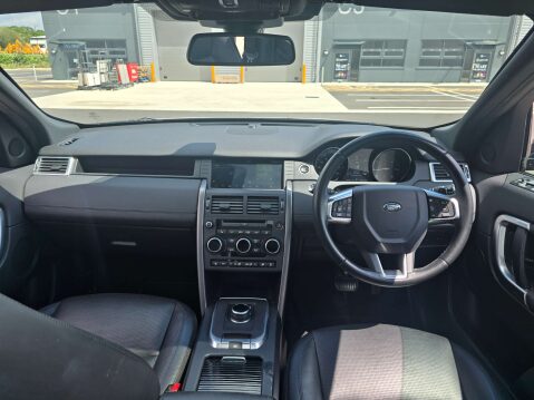 Land Rover Discovery Sport 2.0 Discovery Sport Landmark TD4 Auto 4WD 5dr 21